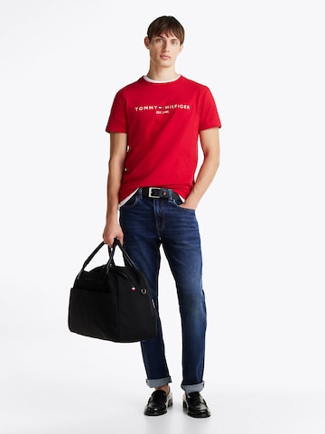 TOMMY HILFIGER Regularny krój Koszulka w kolorze czerwony