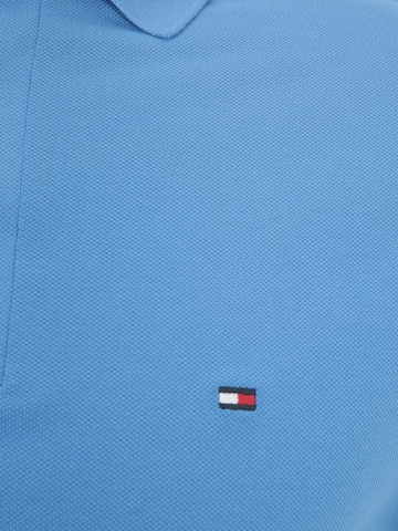 Tricou 'Core 1985' de la TOMMY HILFIGER pe albastru