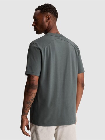 CAST IRON - Camiseta 'Regular fit T-shirt in interlock' en gris