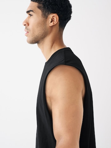 Next Shirt in Black
