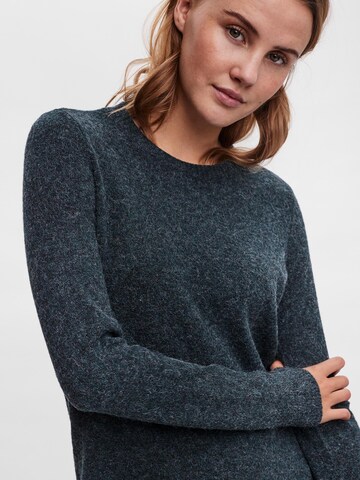VERO MODA Pletené šaty 'Doffy' - Zelená
