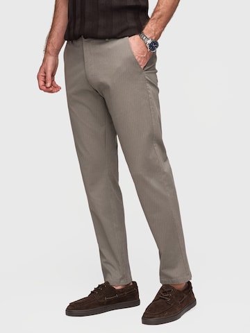 Ombre Regular Sports trousers in Grey
