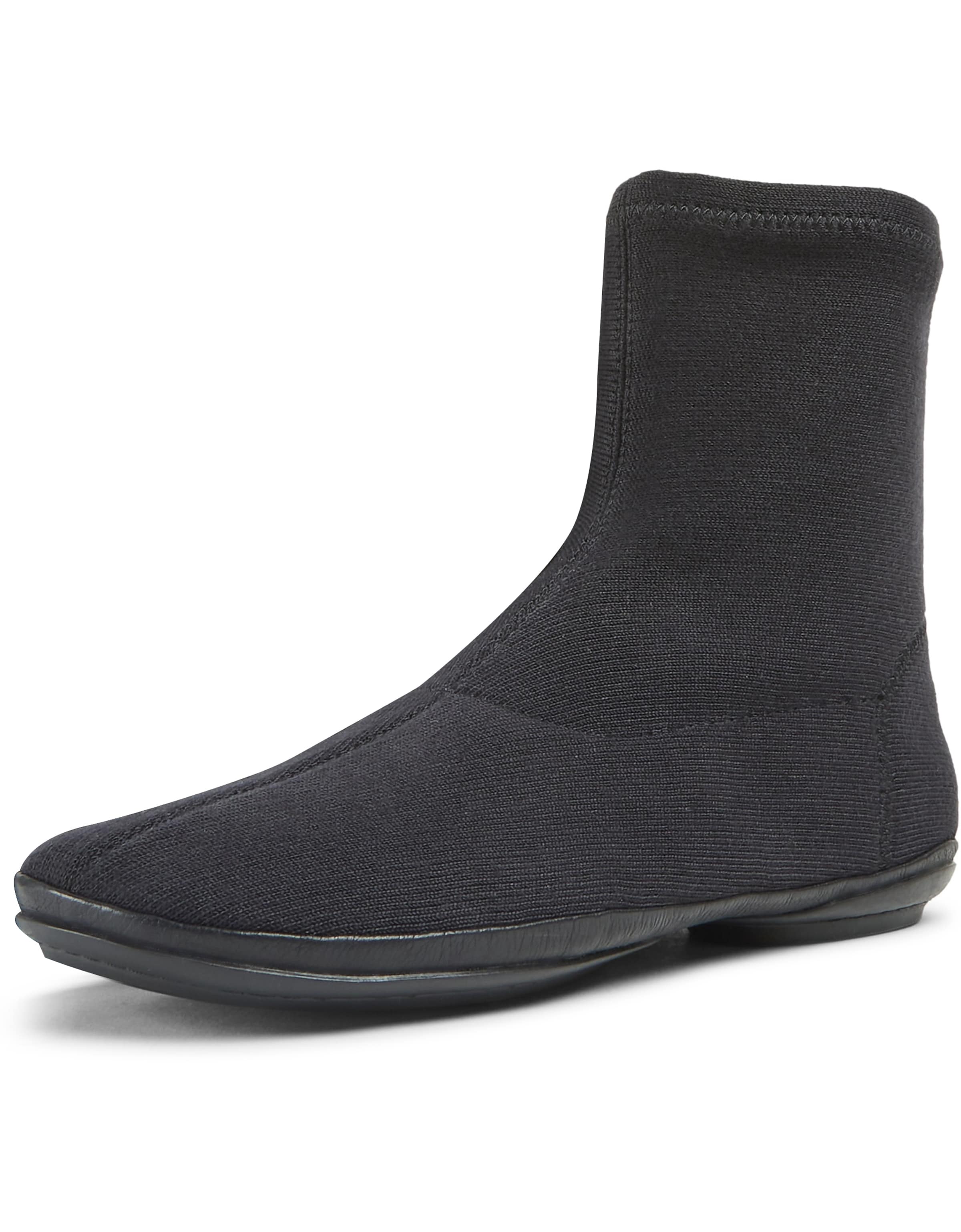 CAMPER Boots 'Right Nina' in Black: front