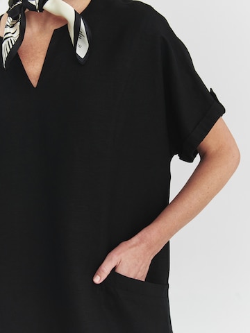TATUUM - Vestido 'Anais' em preto
