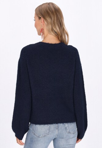 IZIA Sweater in Blue