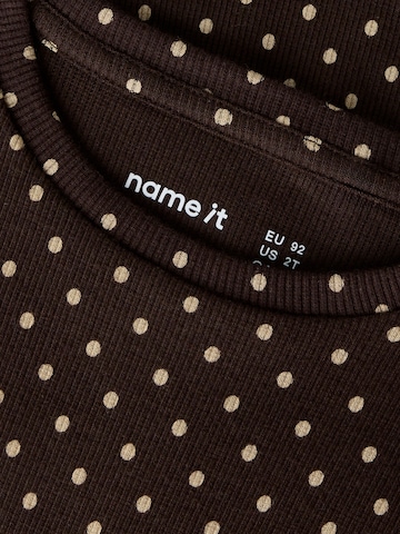 NAME IT - Vestido en marrón