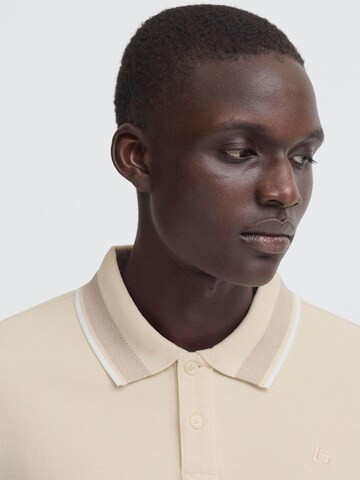 BLEND Pique Poloshirt mit Kontraststreifen in Beige
