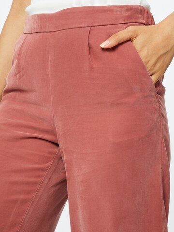 Wide Leg Pantalon à pince ONLY en rouge