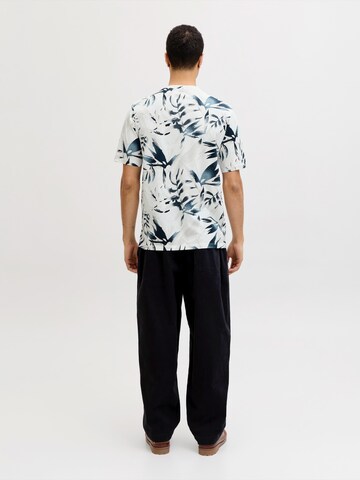 JACK & JONES Bluser & t-shirts 'JJHONOLULU' i hvid