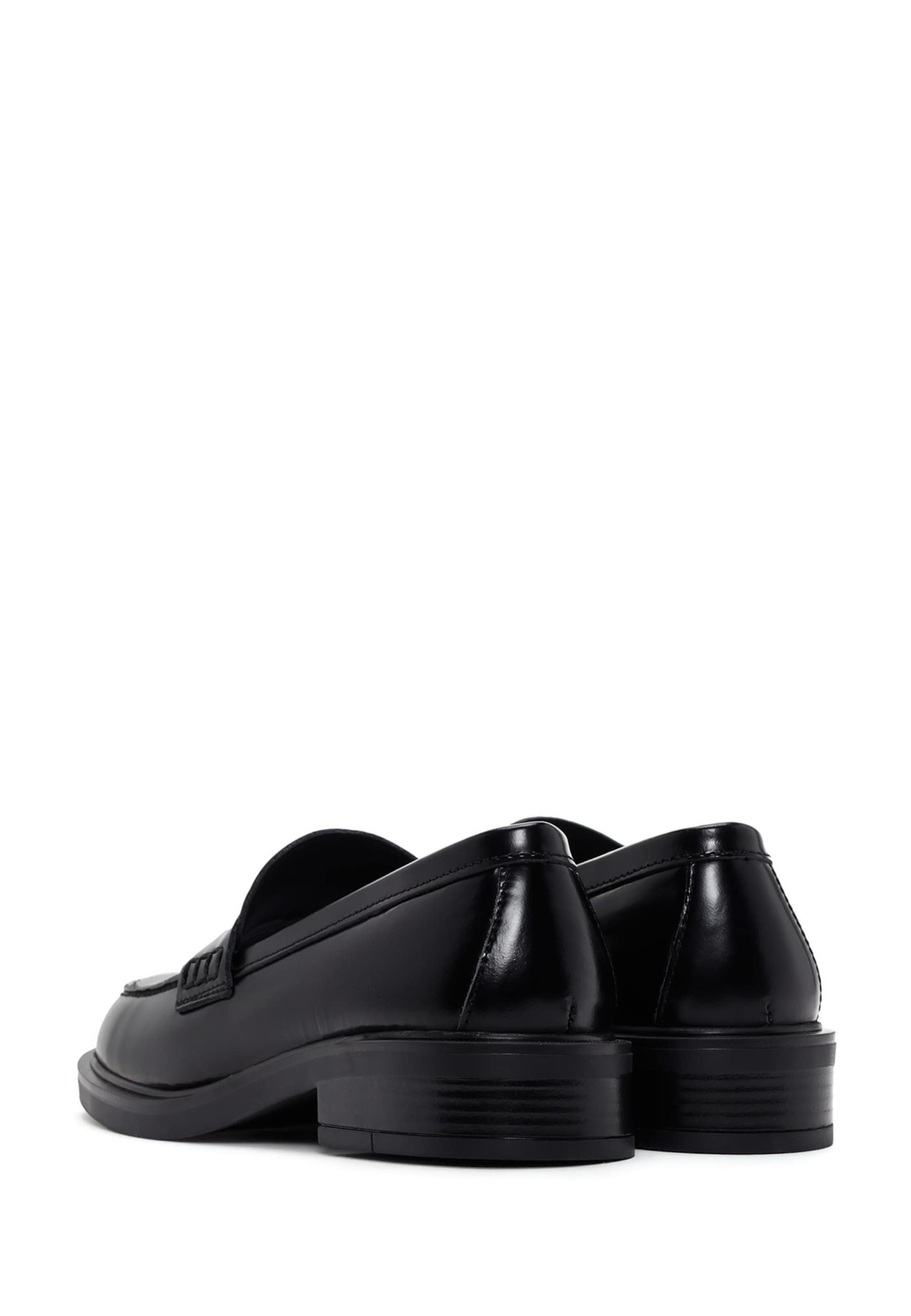 Slipper di Derimod in nero