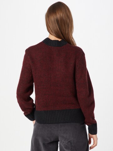 Pull-over ESPRIT en rouge