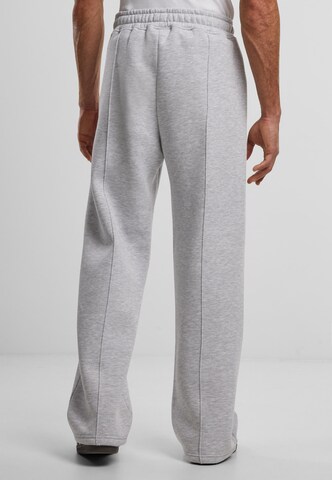 Loosefit Pantaloni di Prohibited in grigio