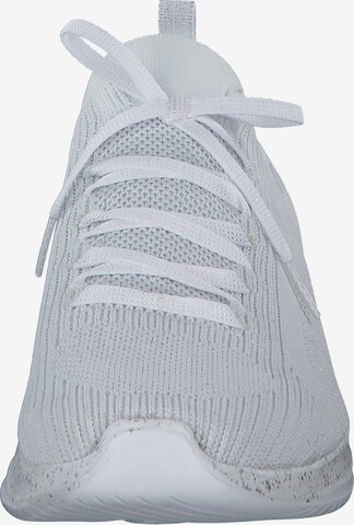 Baskets basses SKECHERS en blanc