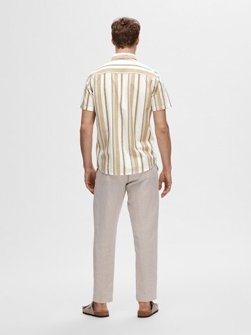 SELECTED HOMME Comfort Fit Πουκάμισο σε μπεζ