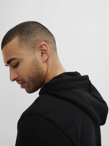 bonprix Sweatjacke in Schwarz