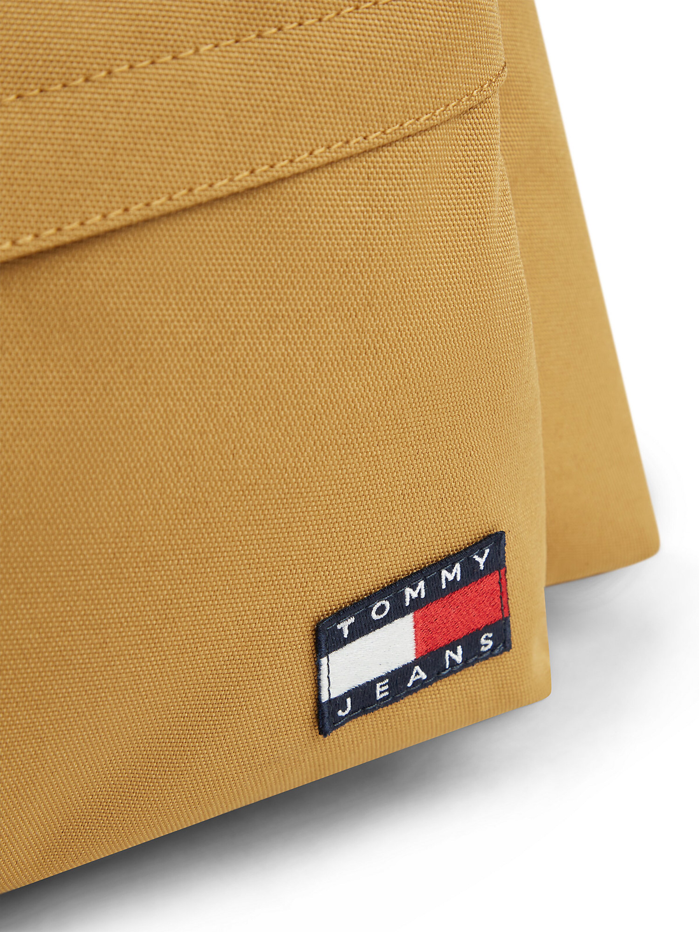 Tommy Jeans Backpack 'Essential' in Brown
