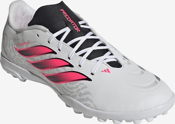 balta ADIDAS PERFORMANCE Futbolo bateliai 'PREDATOR CLUB': priekis