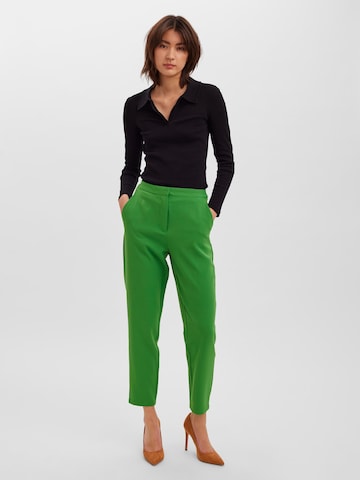 VERO MODA regular Παντελόνι 'Rue' σε πράσινο