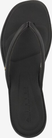REEF Beach & Pool Shoes 'Lofty Lux' in Black