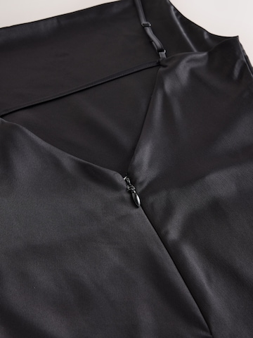 Next Evening dress in Black