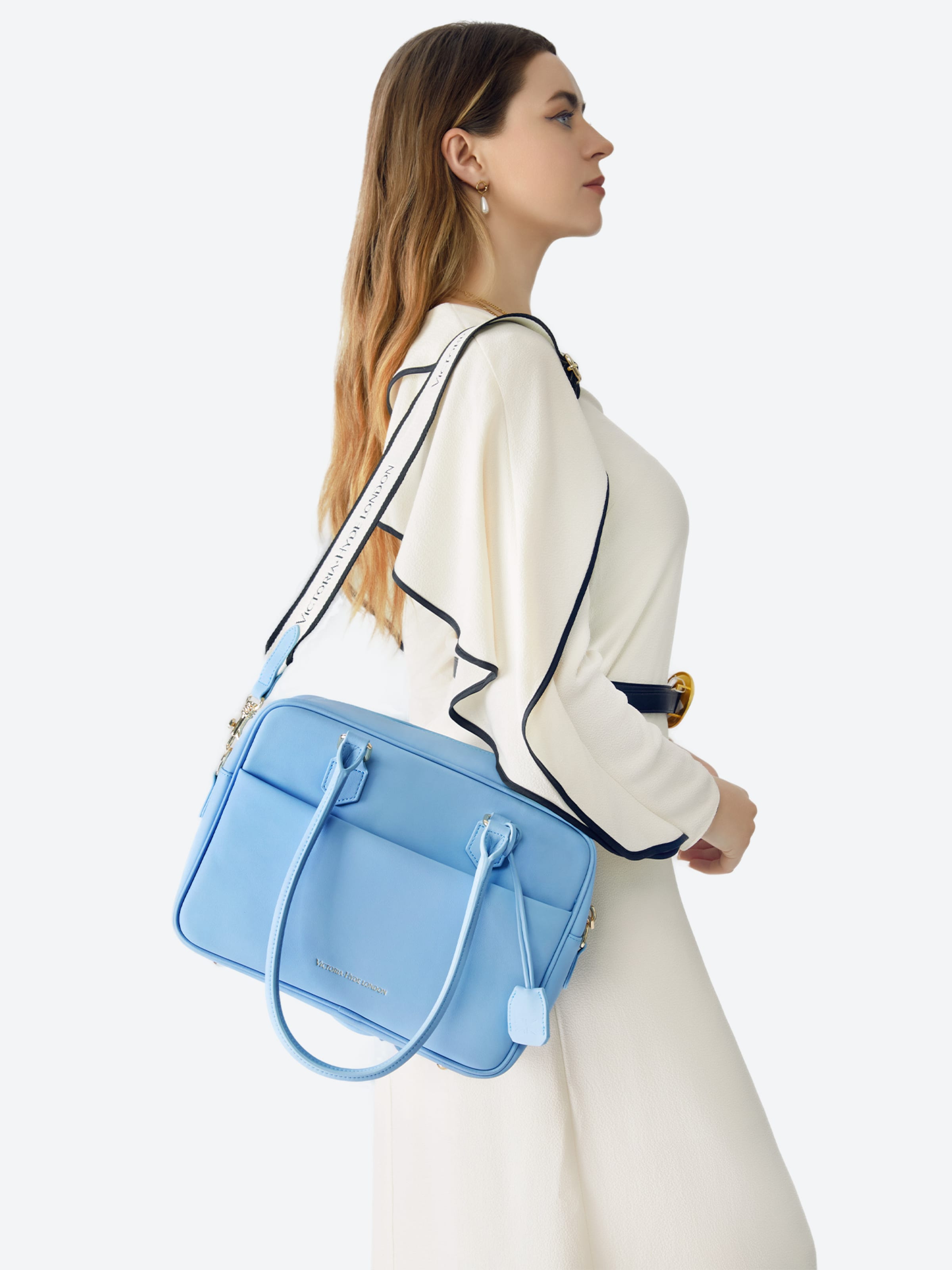 Victoria Hyde Handbag 'Margaret Small' in Blue: front