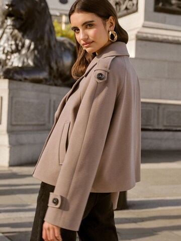 Friends Like These Átmeneti kabátok - szürke