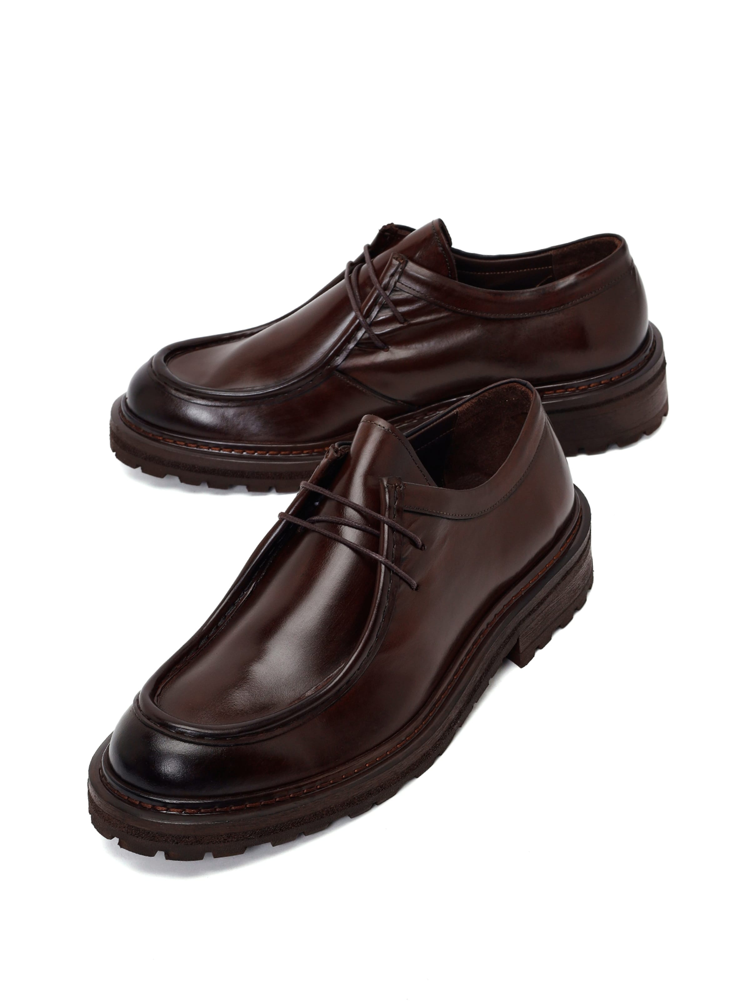 Derimod - Zapatos con cordón en marrón