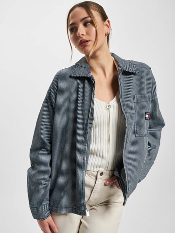 Tommy Jeans Jacke in Blau: predná strana