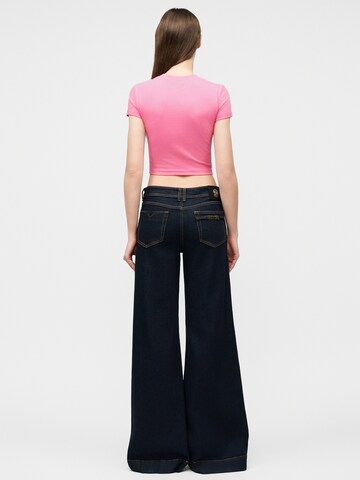 T-shirt Versace Jeans Couture en rose