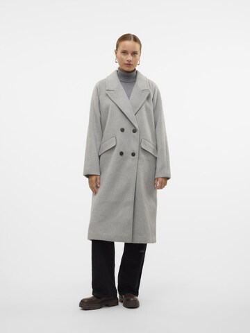 Manteau mi-saison 'Harper' VERO MODA en gris