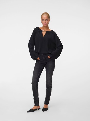 VERO MODA Блуза 'VMNICELYN' в черно