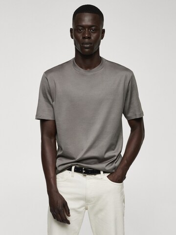 T-Shirt MANGO MAN en gris : devant