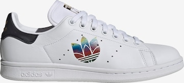 Baskets basses 'Stan Smith' ADIDAS ORIGINALS en blanc