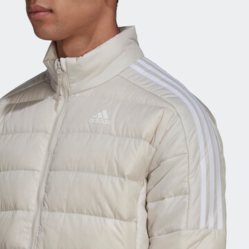 Veste outdoor ADIDAS SPORTSWEAR en blanc