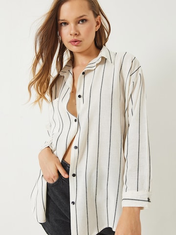 Bianco Lucci - Blusa en blanco: frente