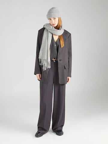 Gilet da completo di Gina Tricot in grigio