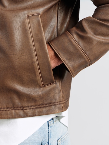 Abercrombie & Fitch Tussenjas in Bruin