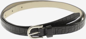 Bershka Belt in One size in Black: front