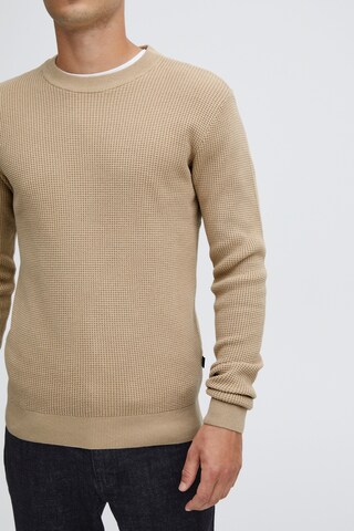 Casual Friday Pullover in Beige
