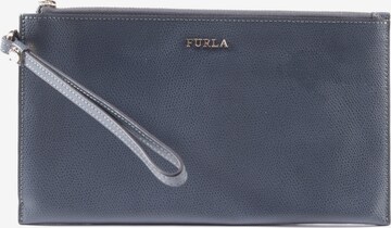 FURLA Clutch One Size in Grau: predná strana