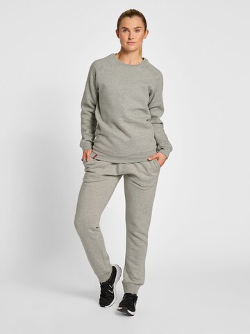 Effilé Pantalon 'Red' Hummel en gris