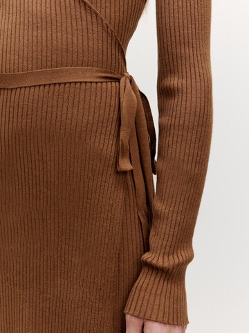 EDITED Dress 'Bryanna' in Brown