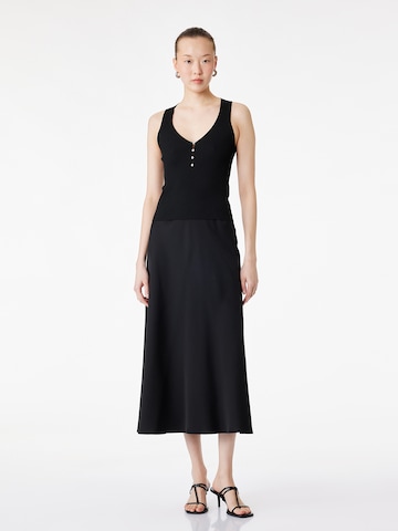 Koton Skirt in Black: front