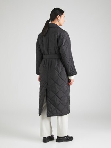 InWear Between-seasons coat 'Itone' in Black