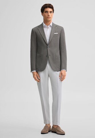 Regular Pantalon à plis 'Luis' STRELLSON en blanc