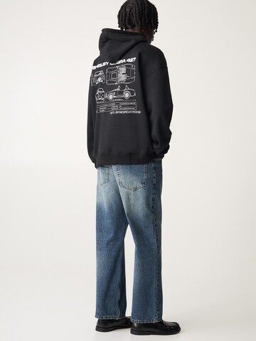Pull&Bear Mikina – černá