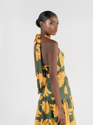 Pineapples Don't Have Sleeves Letní šaty 'Señorita Banana' – béžová