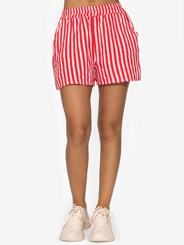 SASSYCLASSY Regular Hose‌‌‌‌‌‌‌‌‌ in Rot