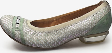 TIGGERS Ballet Flats in Silver: front