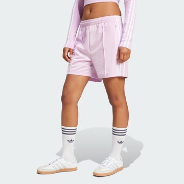 ADIDAS ORIGINALS Loosefit Shorts 'Firebird' in Lila: Vorderseite